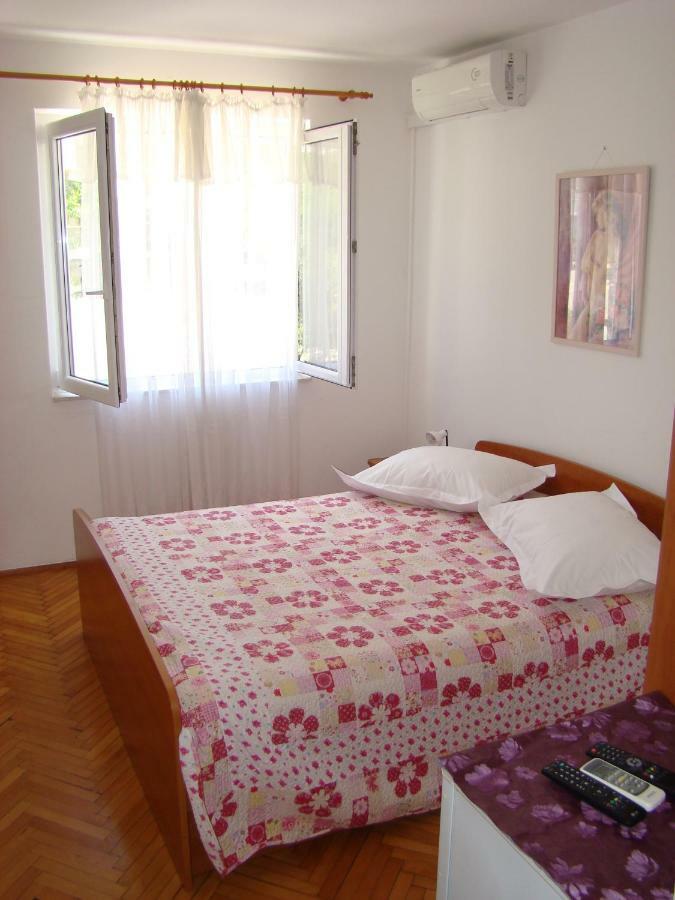 Apartments Ada Tučepi Exterior foto